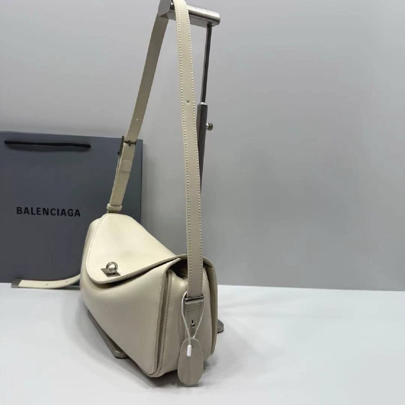Сумка Balenciaga 4