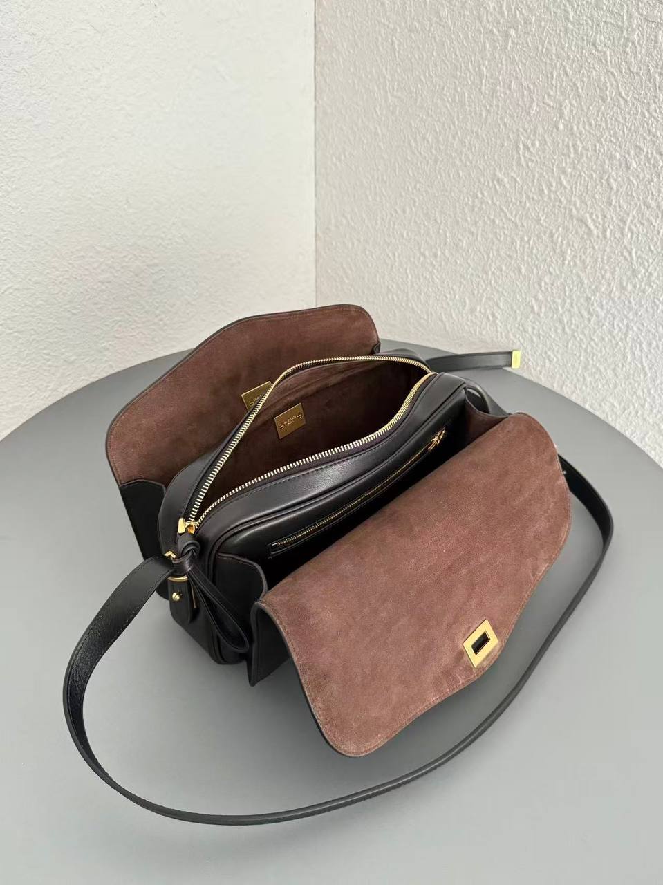 Сумка Balenciaga 8