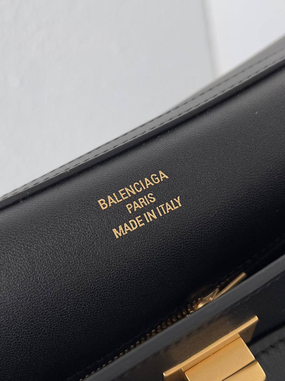 Сумка Balenciaga 9