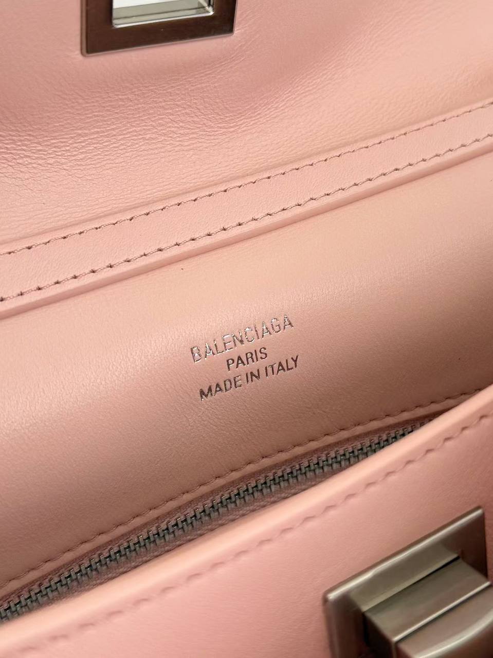 Сумка Balenciaga 8