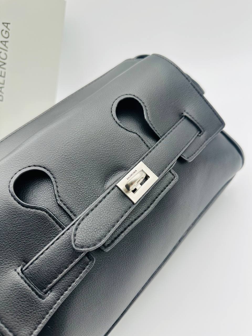 Сумка Balenciaga 4