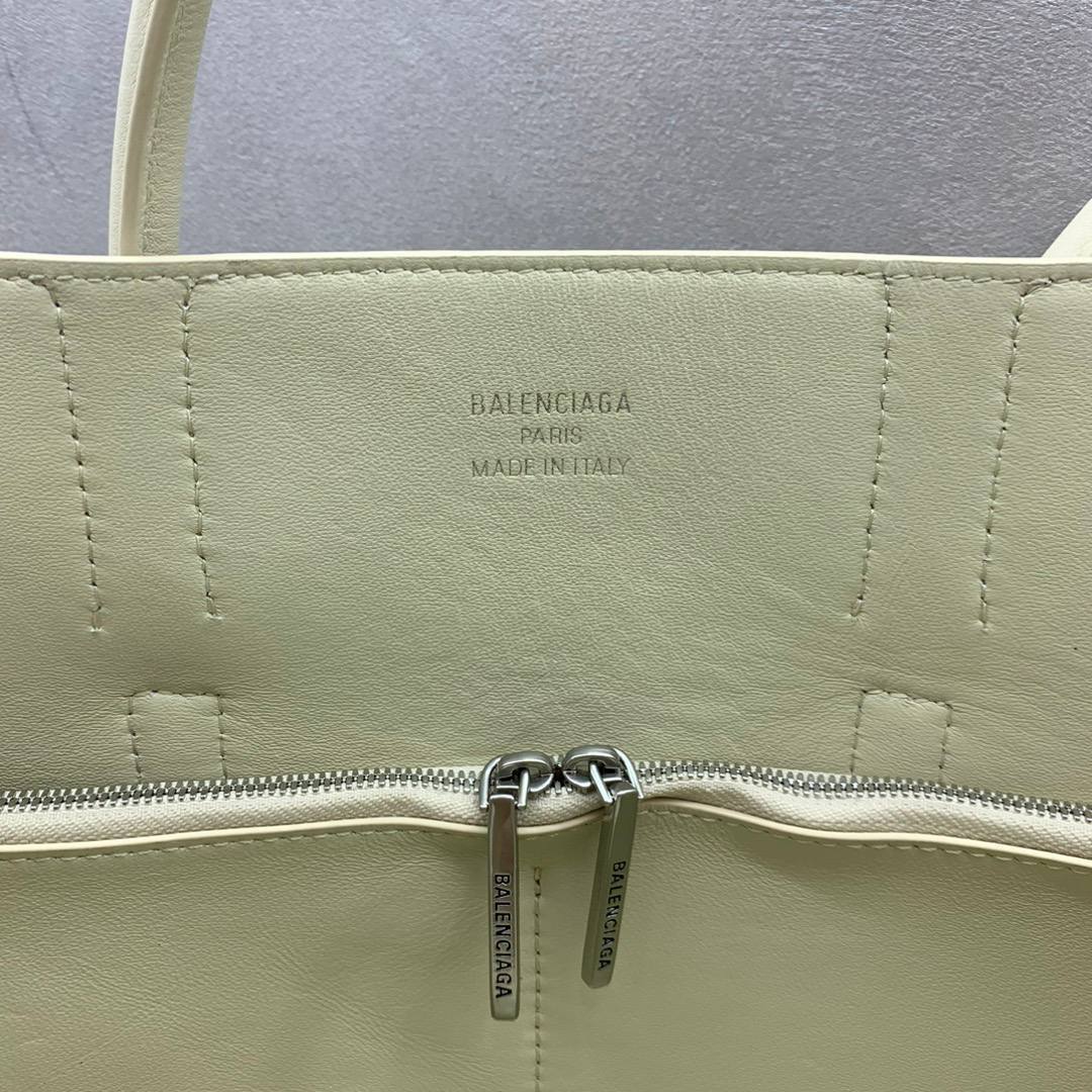 Сумка Balenciaga 8