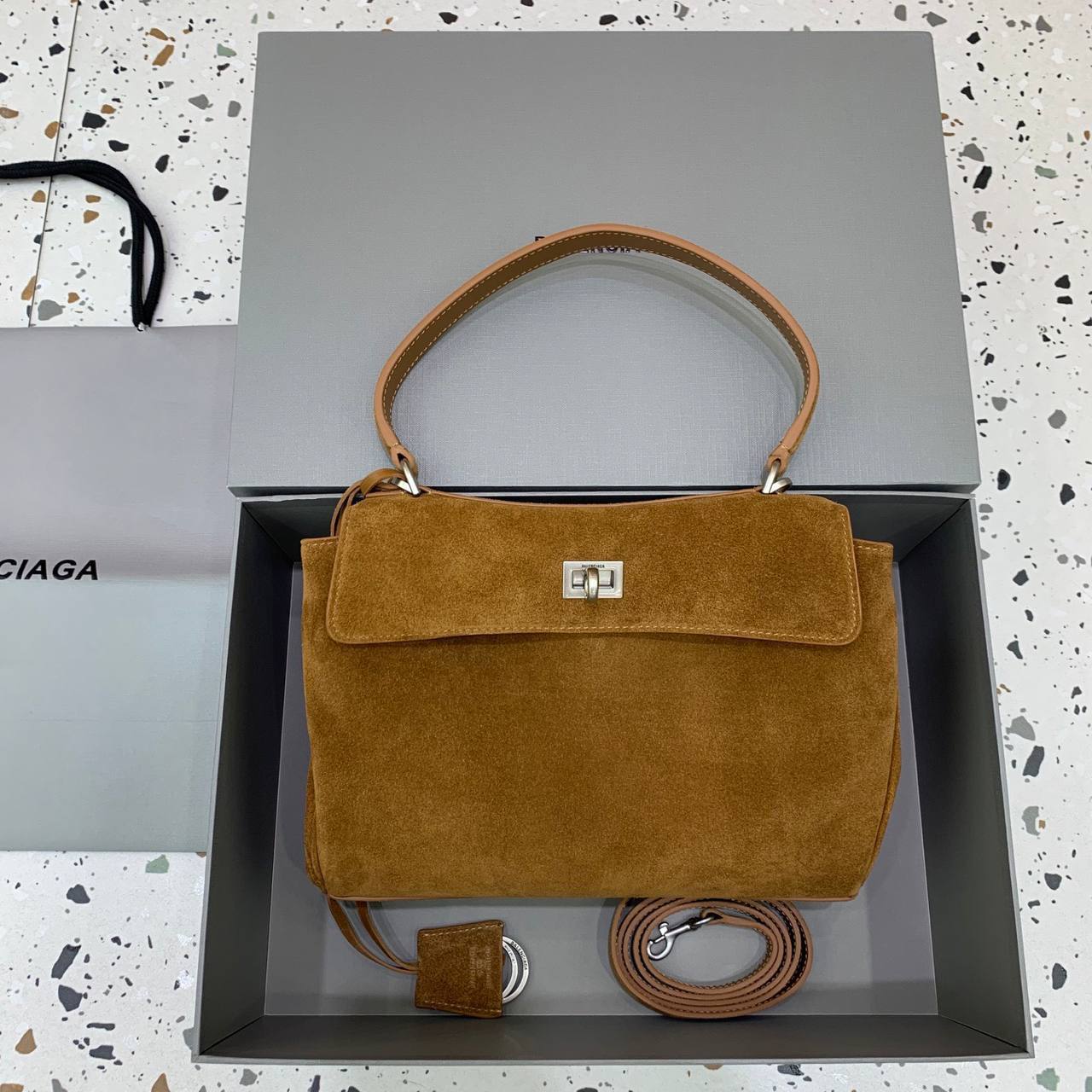 Сумка Balenciaga Rodeo 2