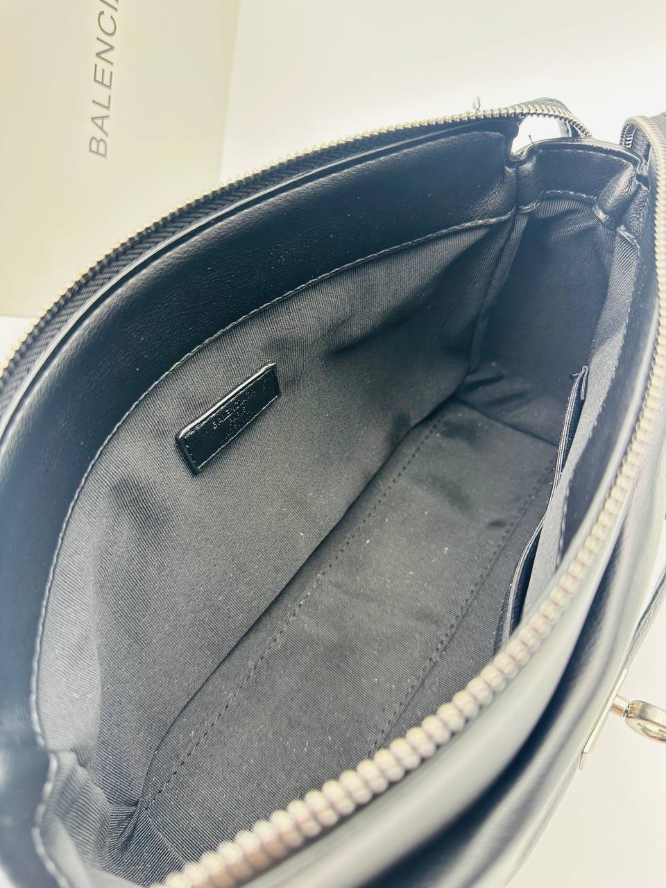 Сумка Balenciaga 9