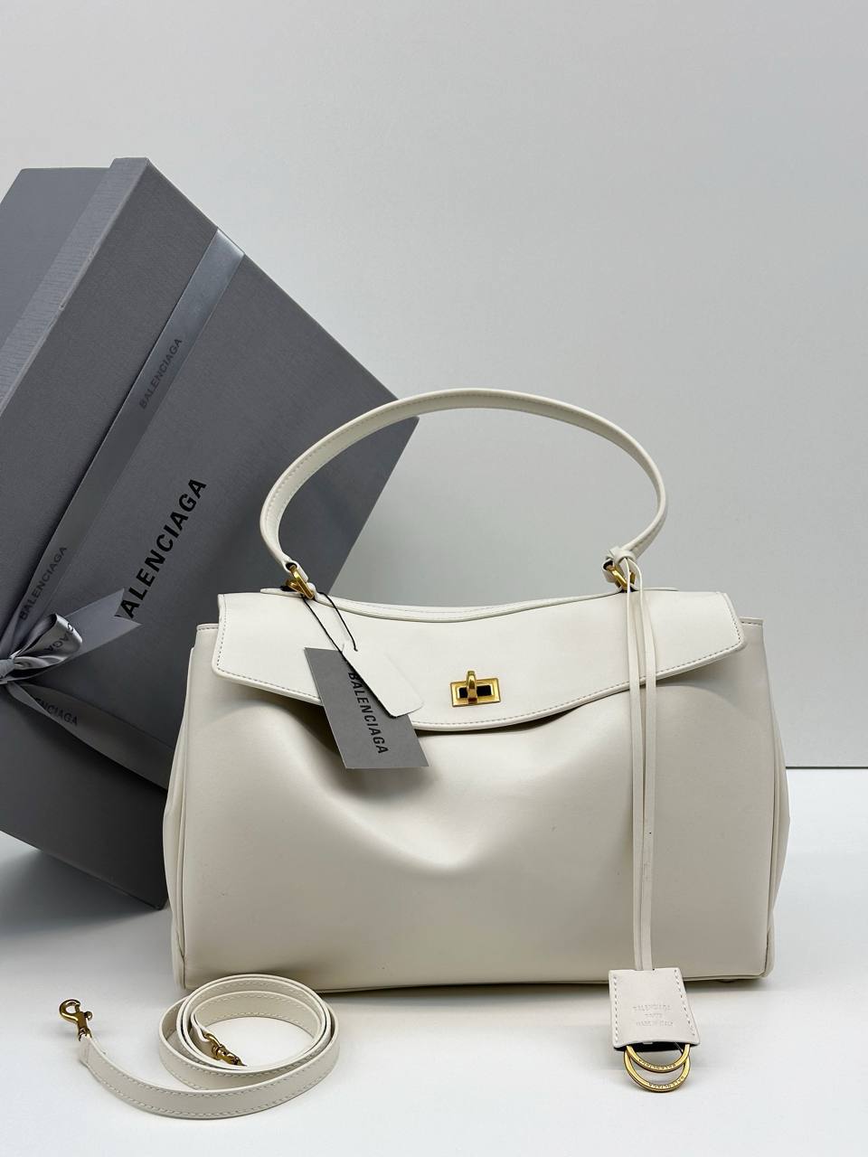 Сумка Balenciaga 3