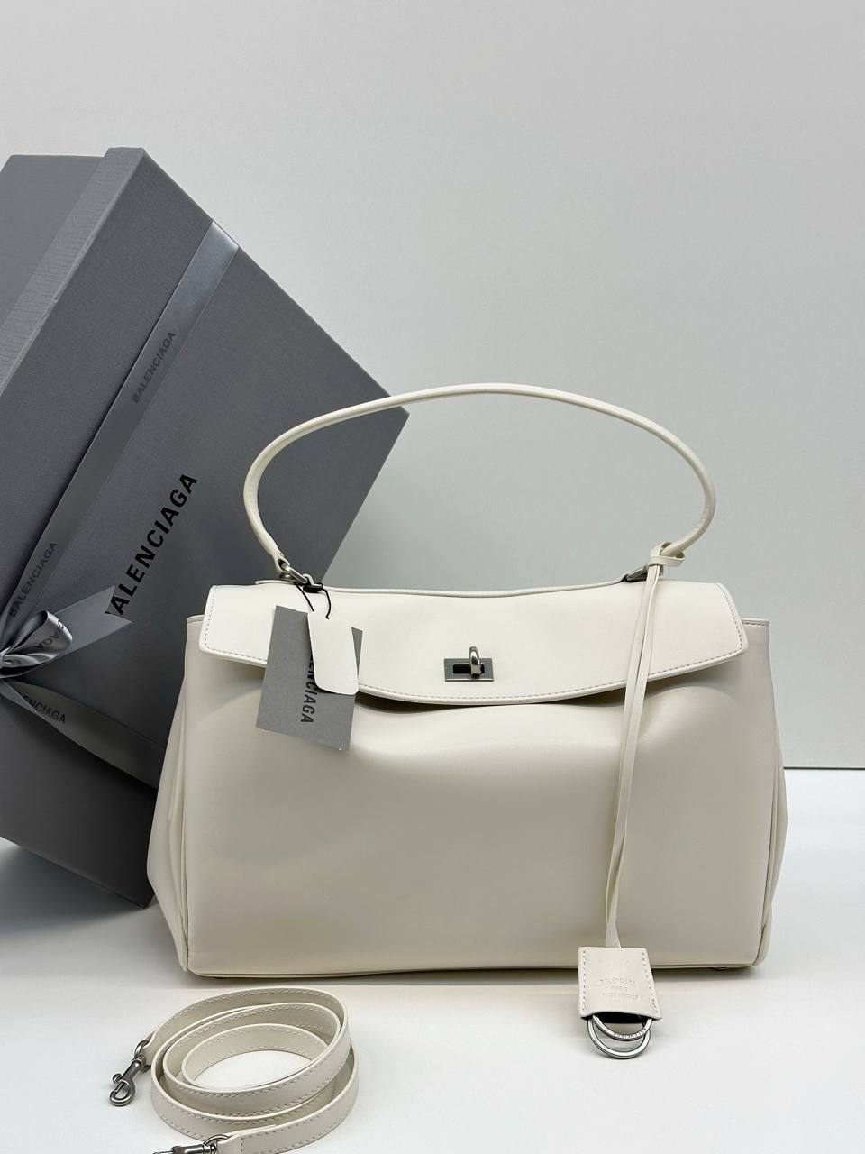 Сумка Balenciaga 3