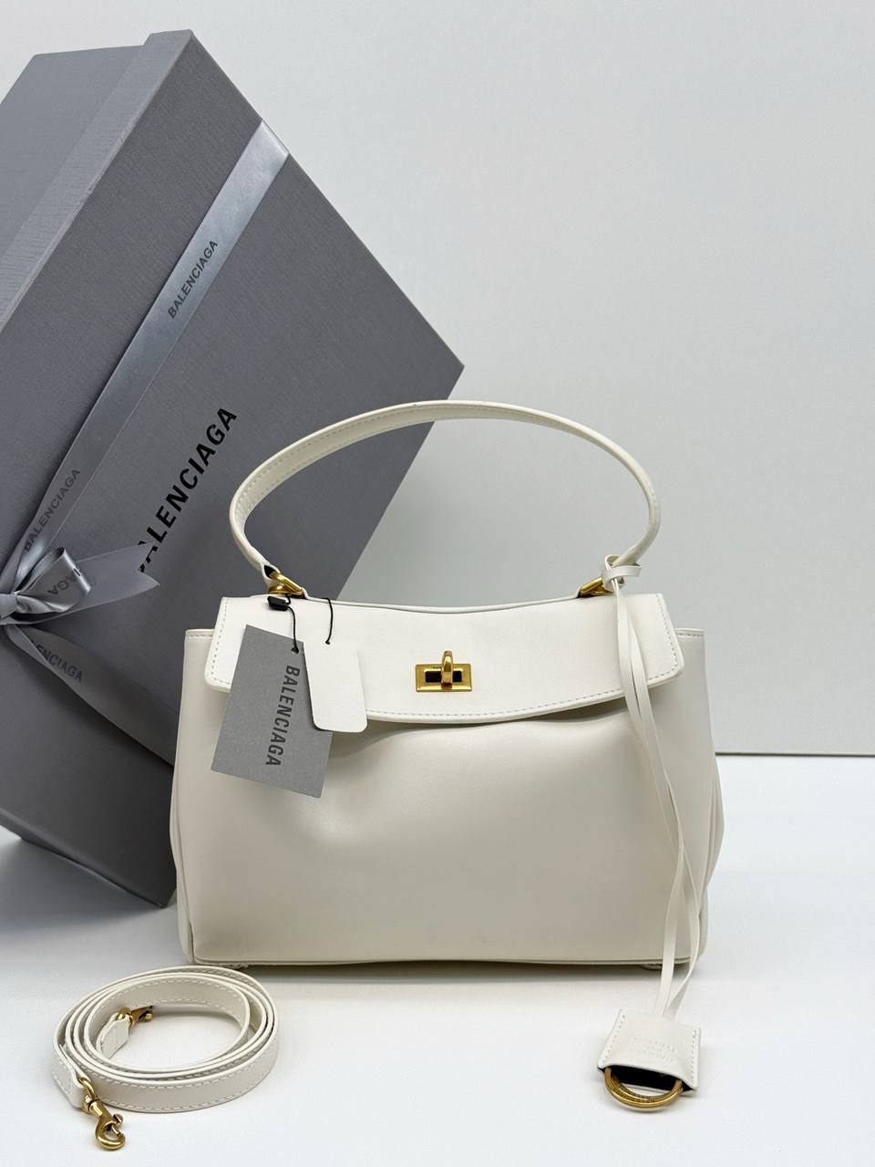 Сумка Balenciaga 3