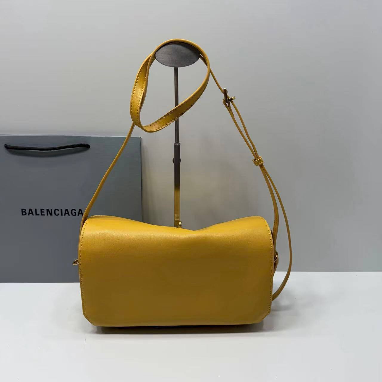 Сумка Balenciaga 3