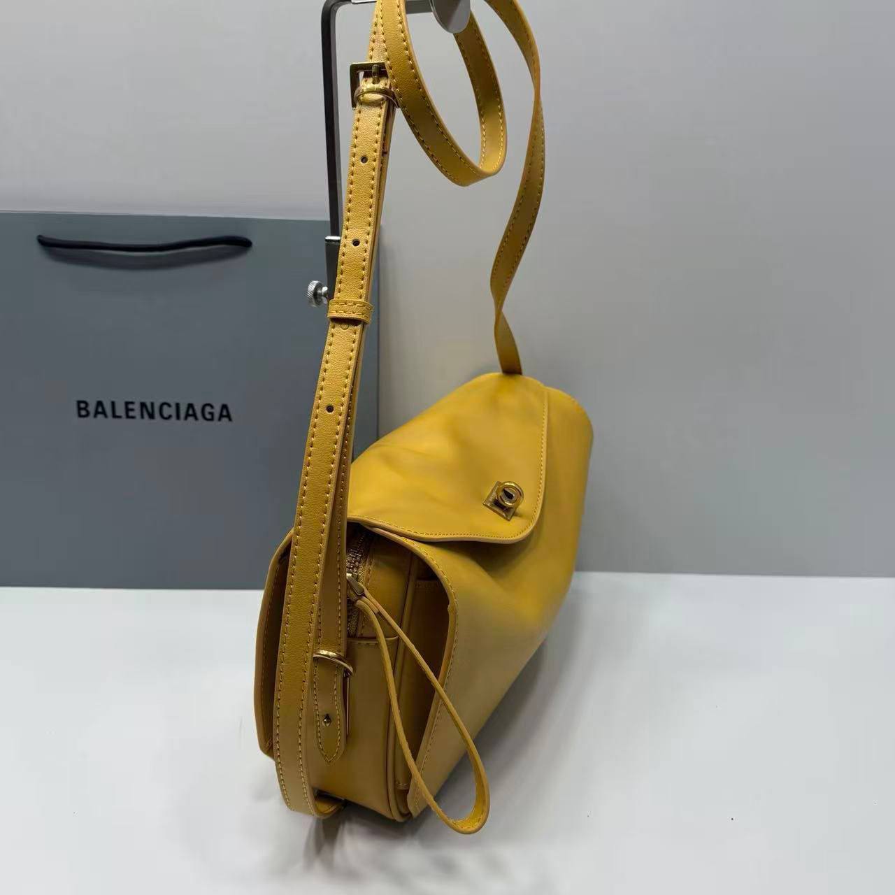 Сумка Balenciaga 4