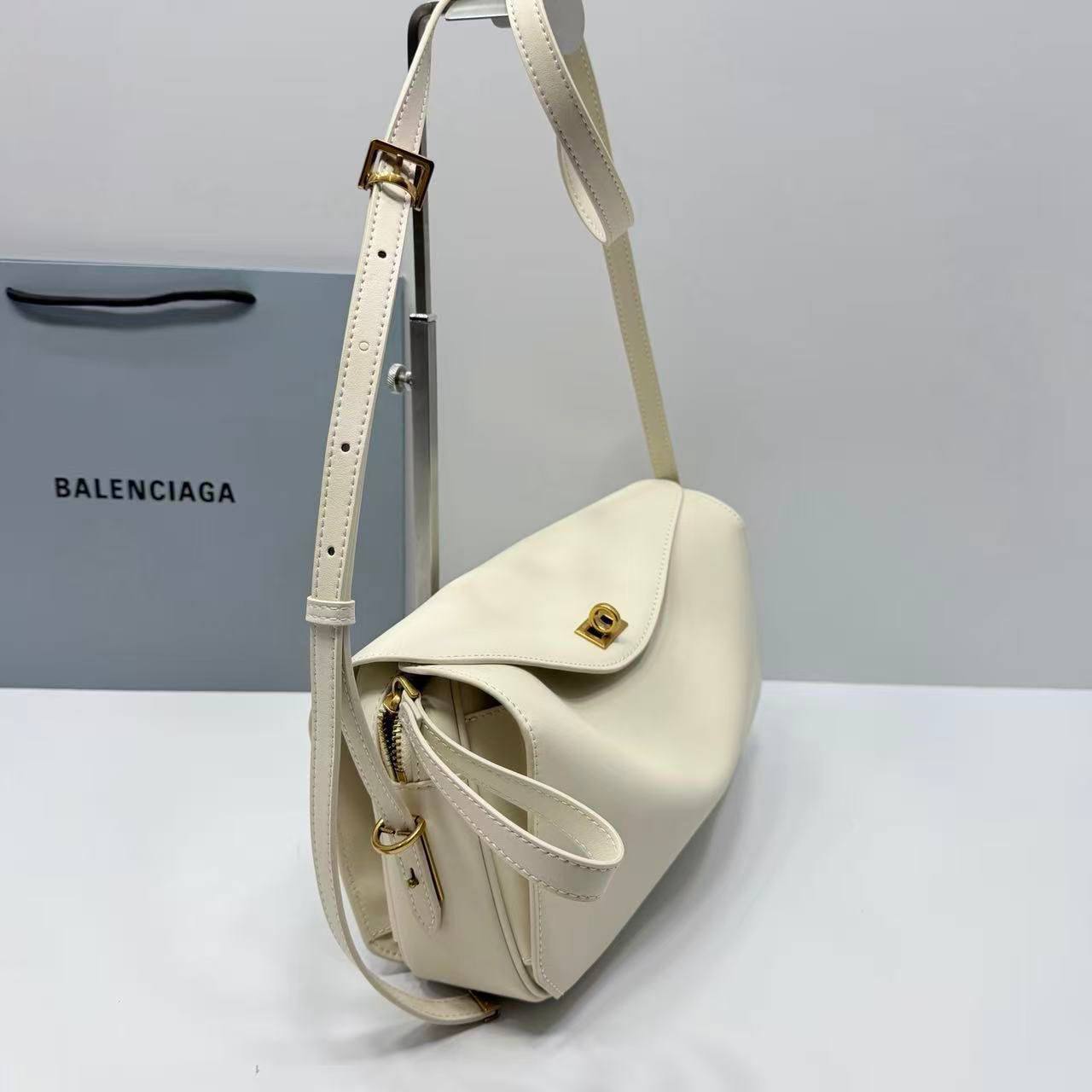 Сумка Balenciaga 4