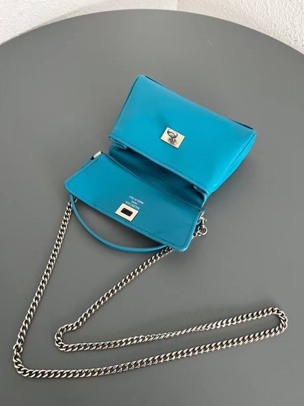 Сумка Balenciaga 4