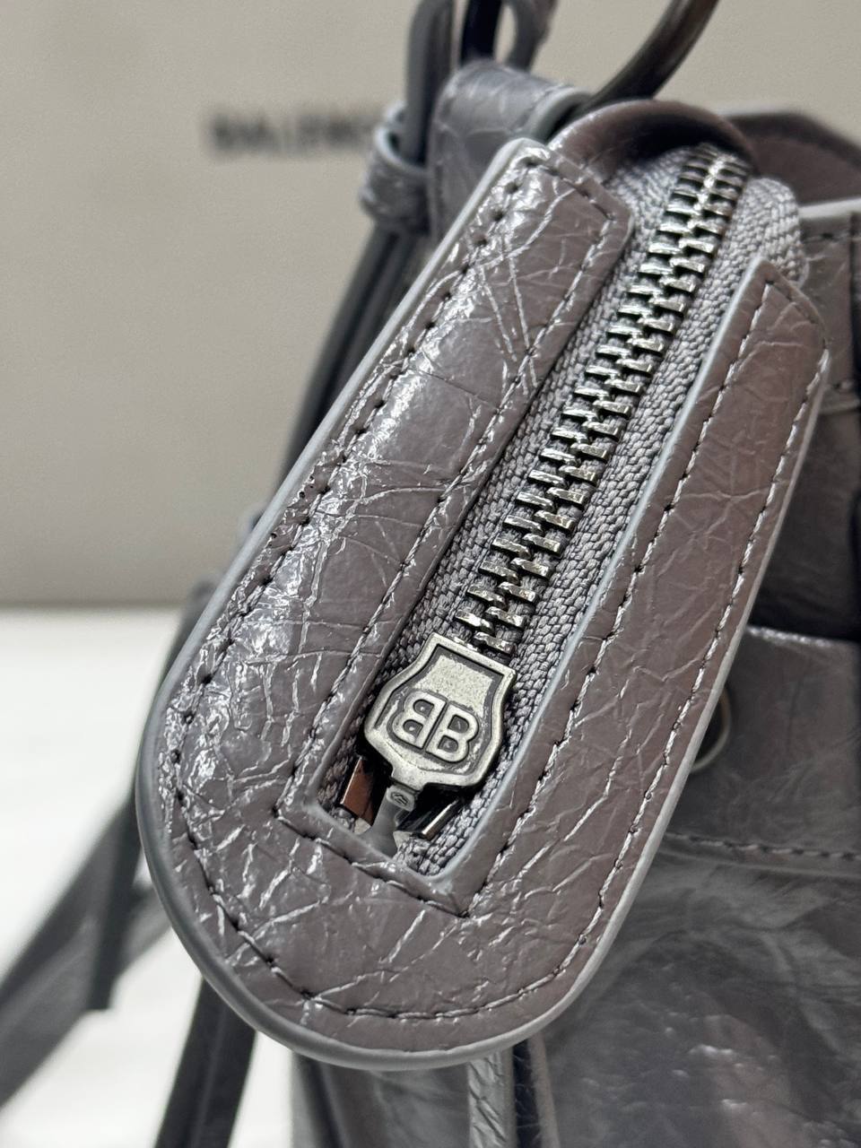 Сумка Balenciaga 8