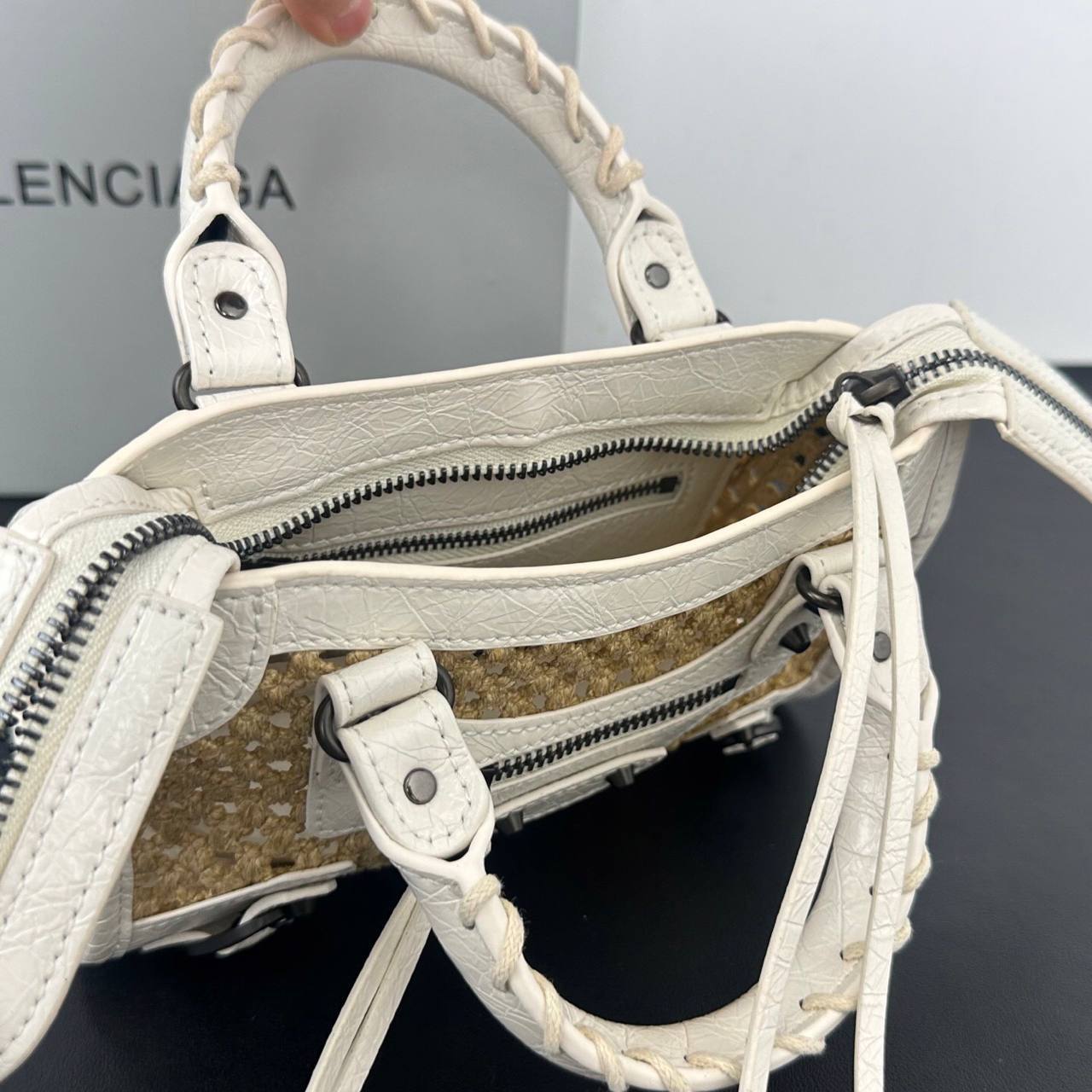 Сумка Balenciaga 8