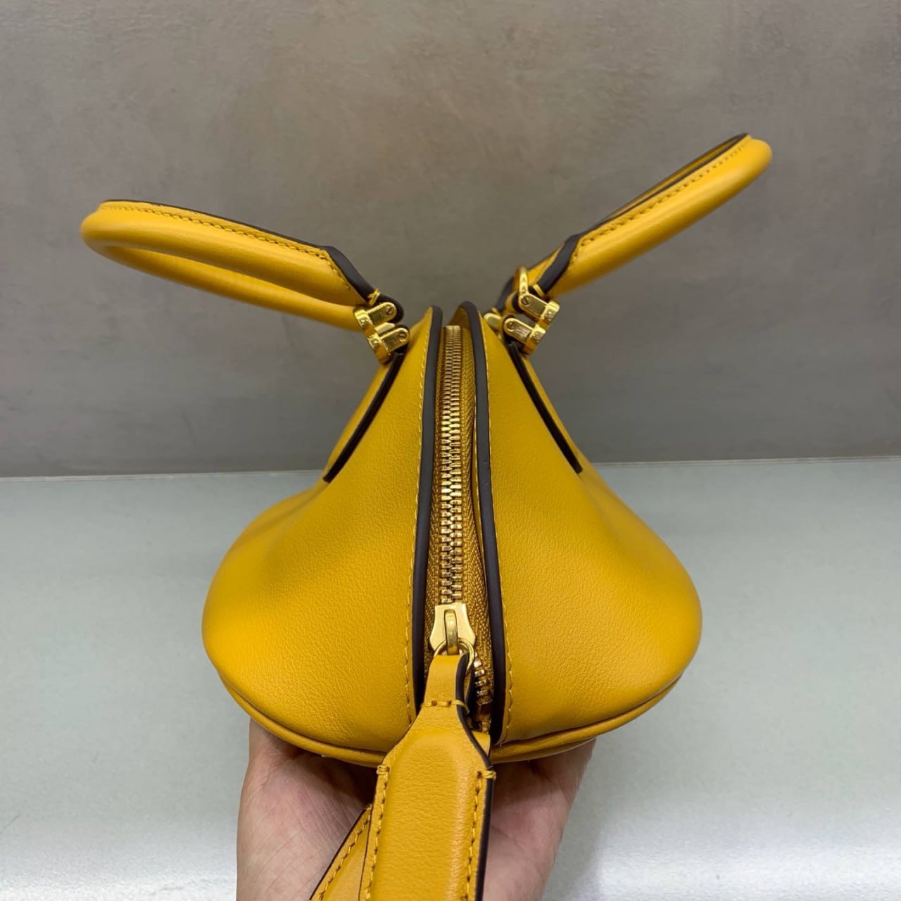 Сумка Balenciaga Bolero 2