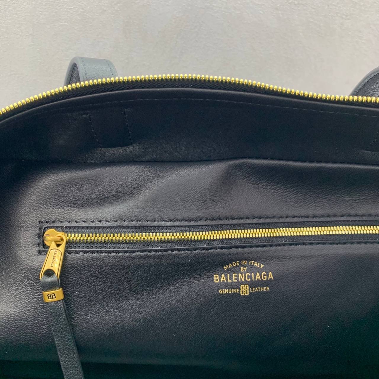 Сумка Balenciaga Bolero 7