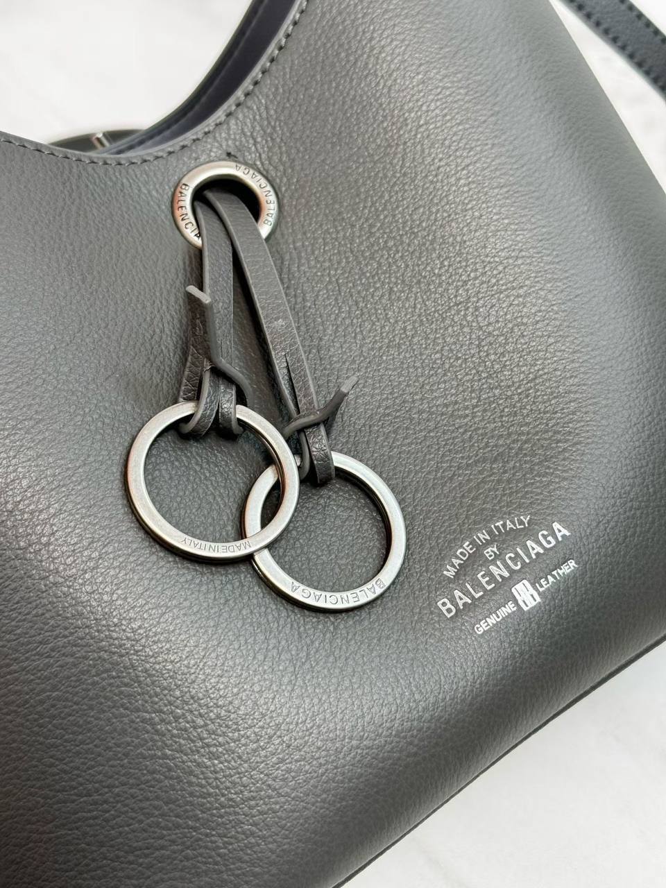 Сумка Balenciaga 4