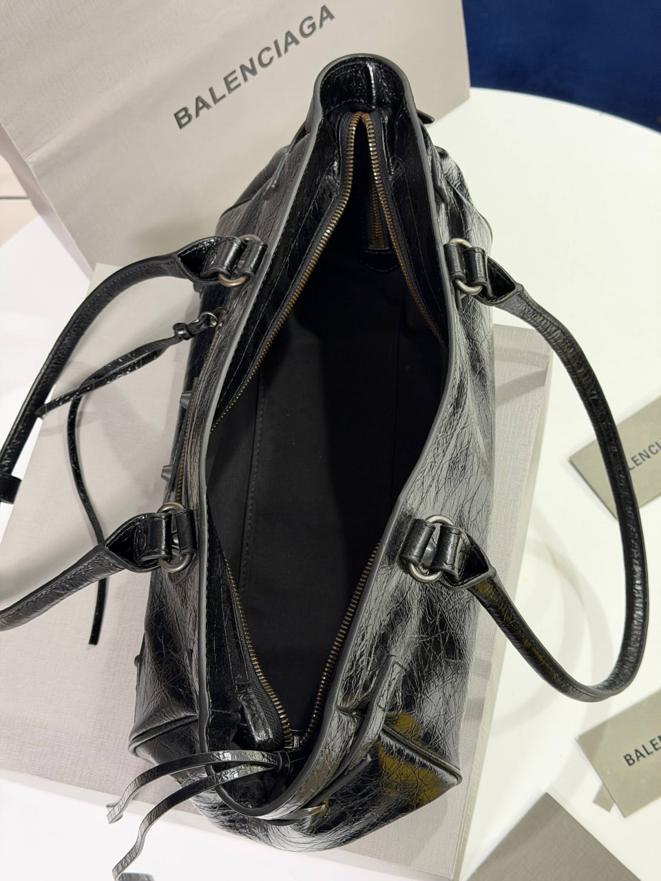 Сумка Balenciaga Le City 6