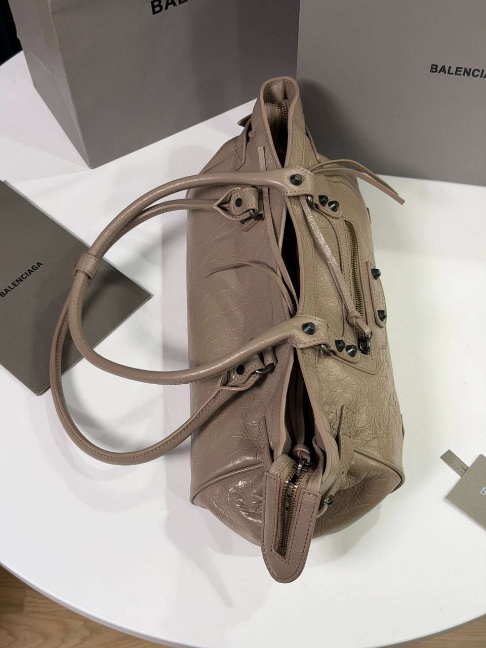 Сумка Balenciaga Le City 4
