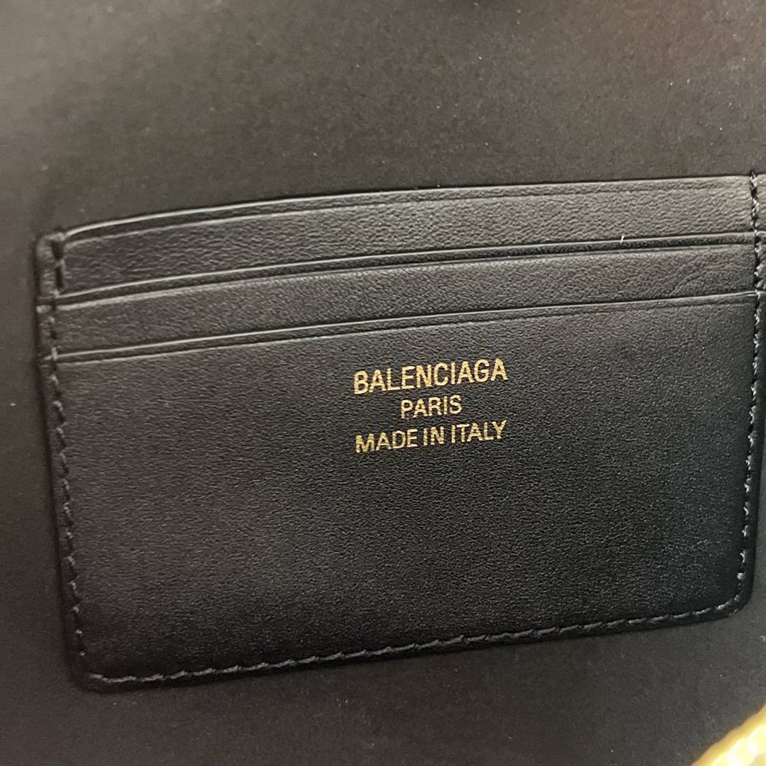 Косметичка Balenciaga Rodeo 9