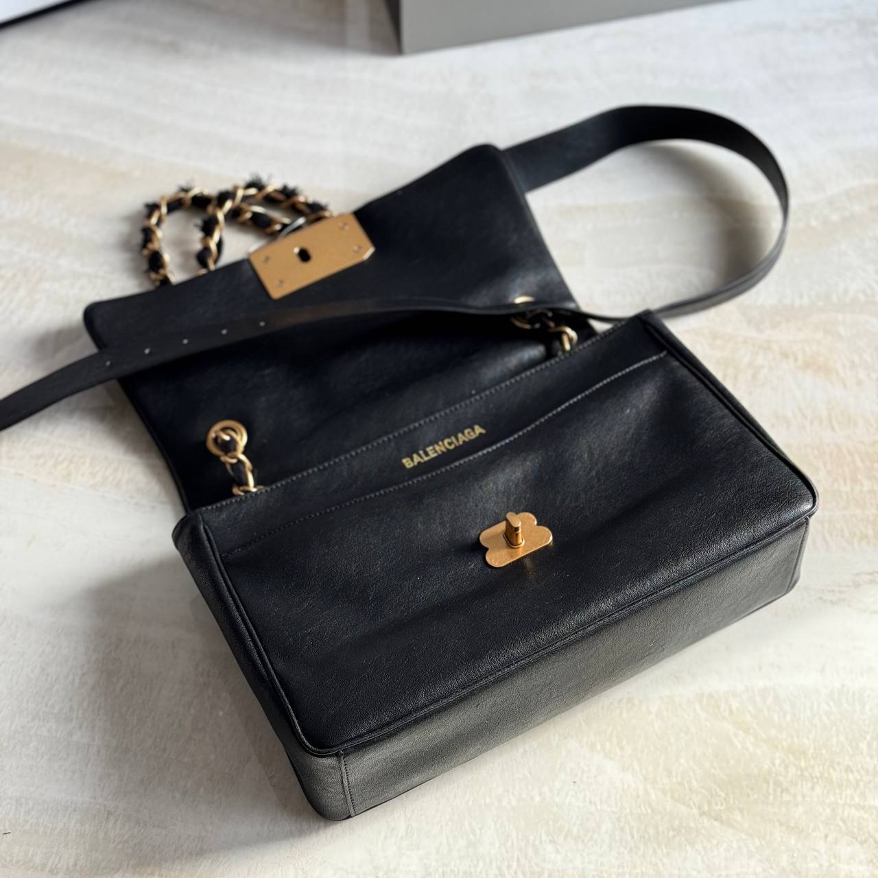 Сумка Balenciaga 8