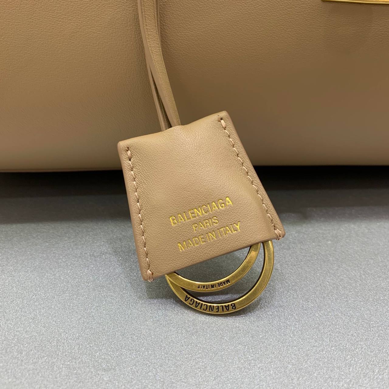 Сумка Balenciaga 4