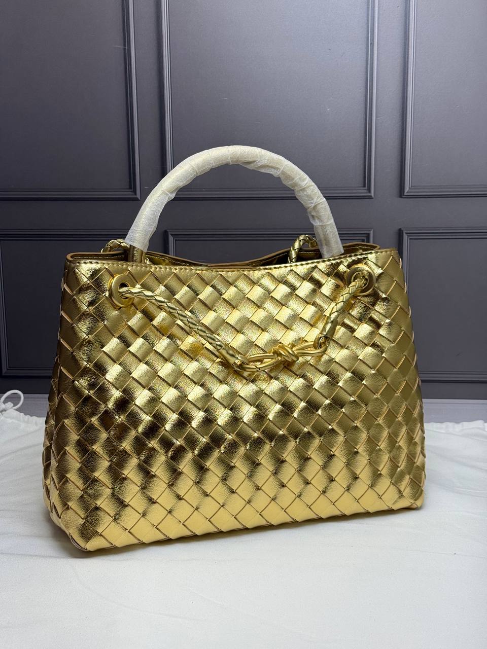 Сумка Bottega Veneta 1