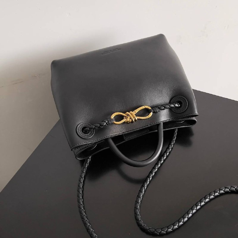 Сумка Bottega Veneta 4
