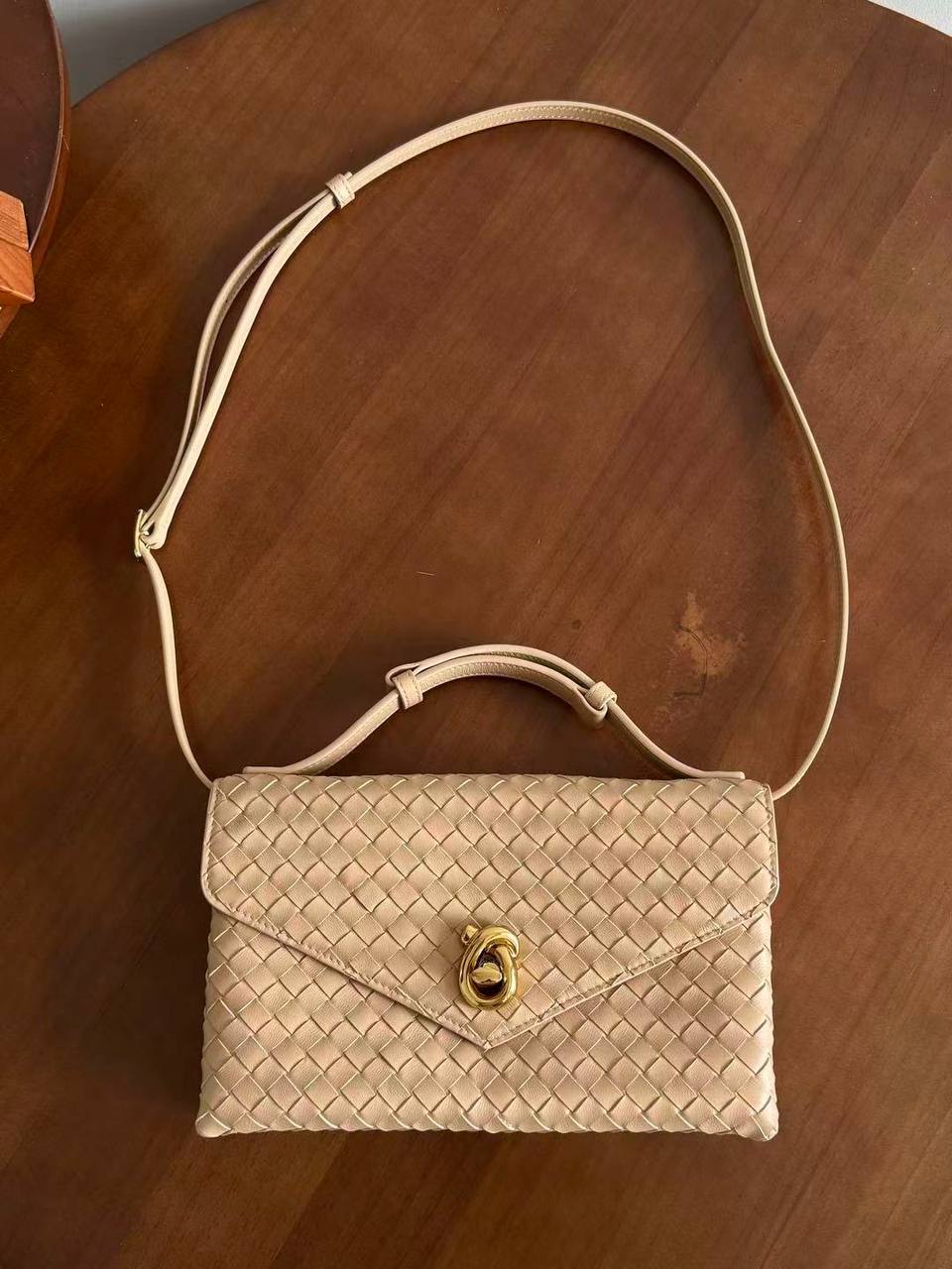 Сумка Bottega Veneta Knot Lock 4