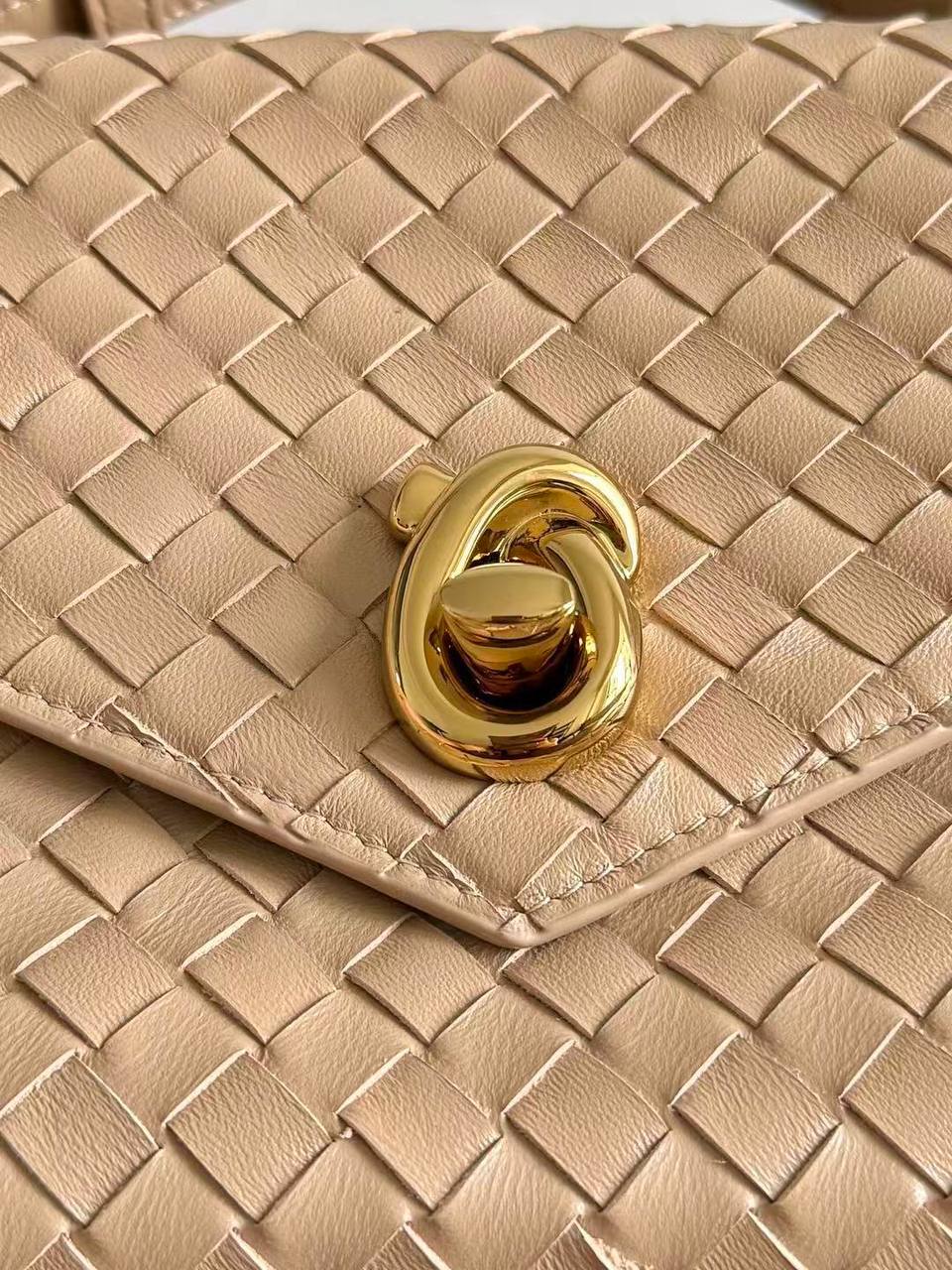 Сумка Bottega Veneta Knot Lock 5