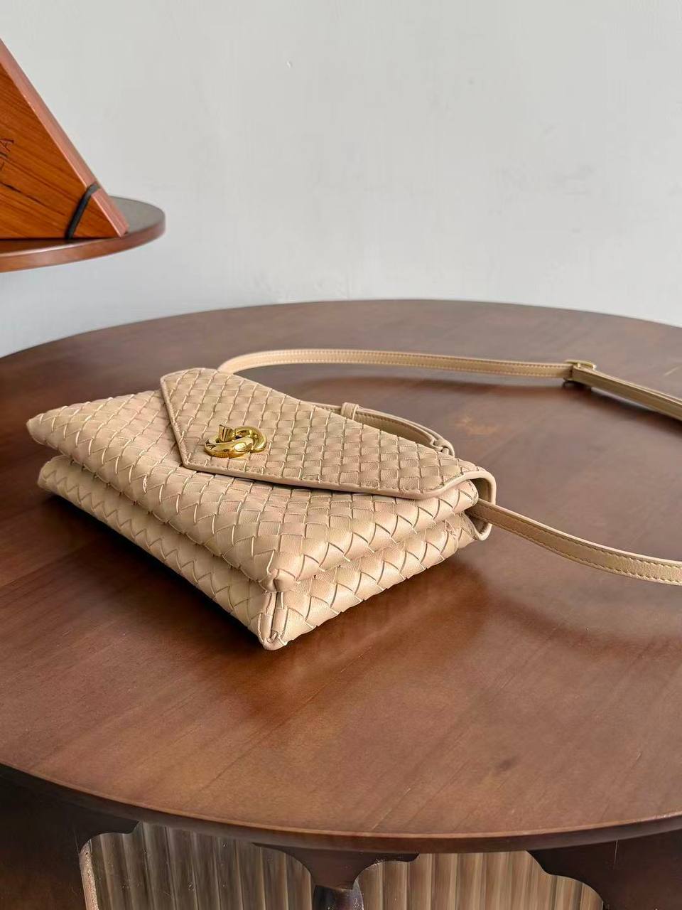 Сумка Bottega Veneta Knot Lock 7
