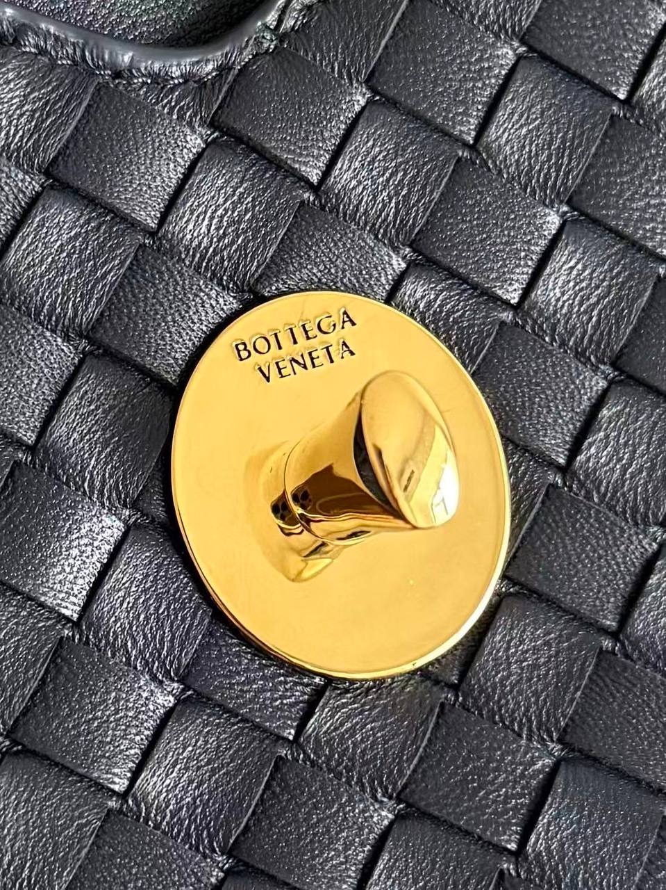 Сумка Bottega Veneta Knot Lock 3
