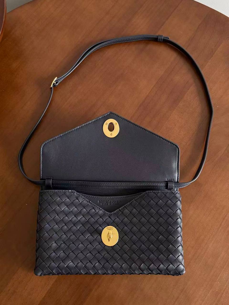 Сумка Bottega Veneta Knot Lock 7