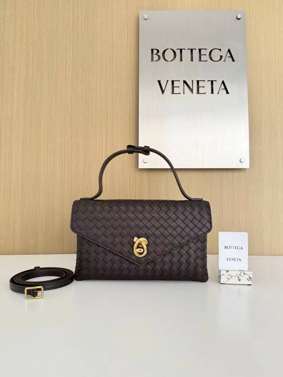 Сумка Bottega Veneta Knot Lock