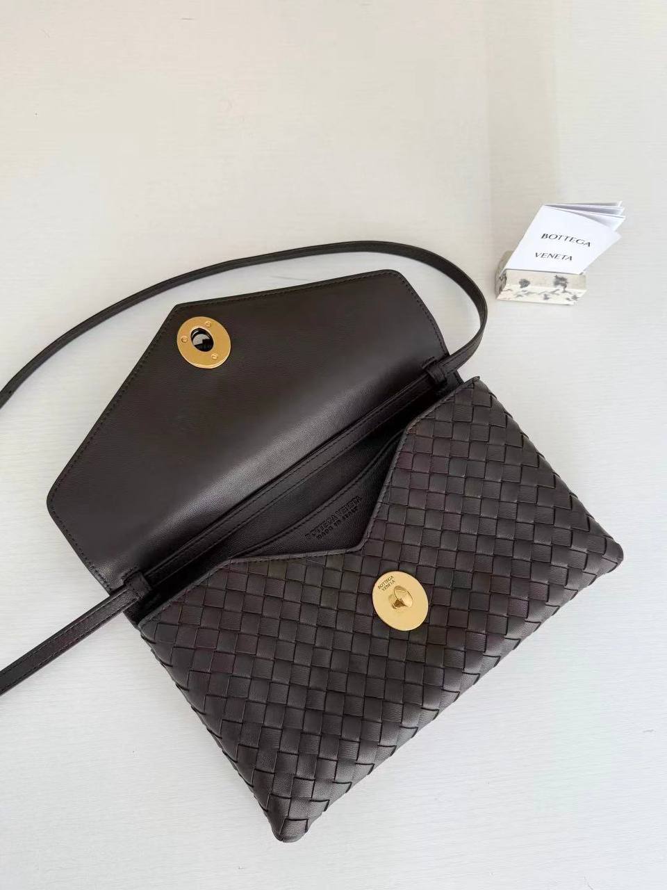 Сумка Bottega Veneta Knot Lock 6