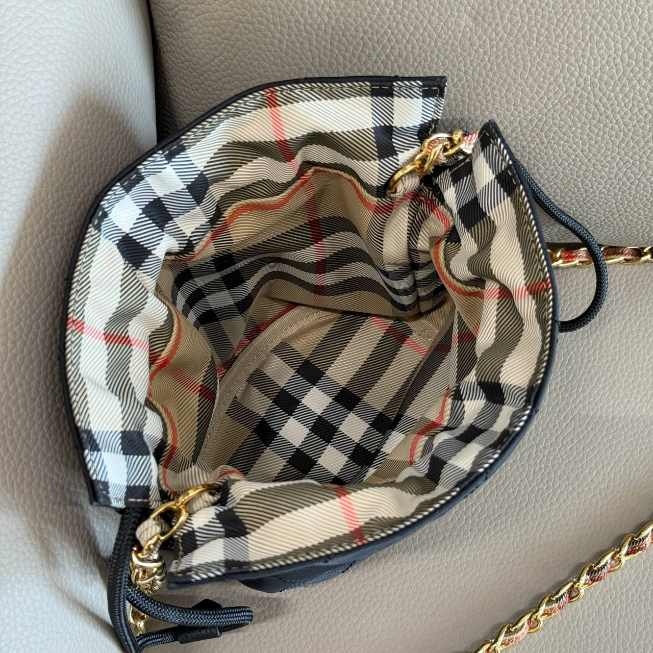 Сумка Burberry 10