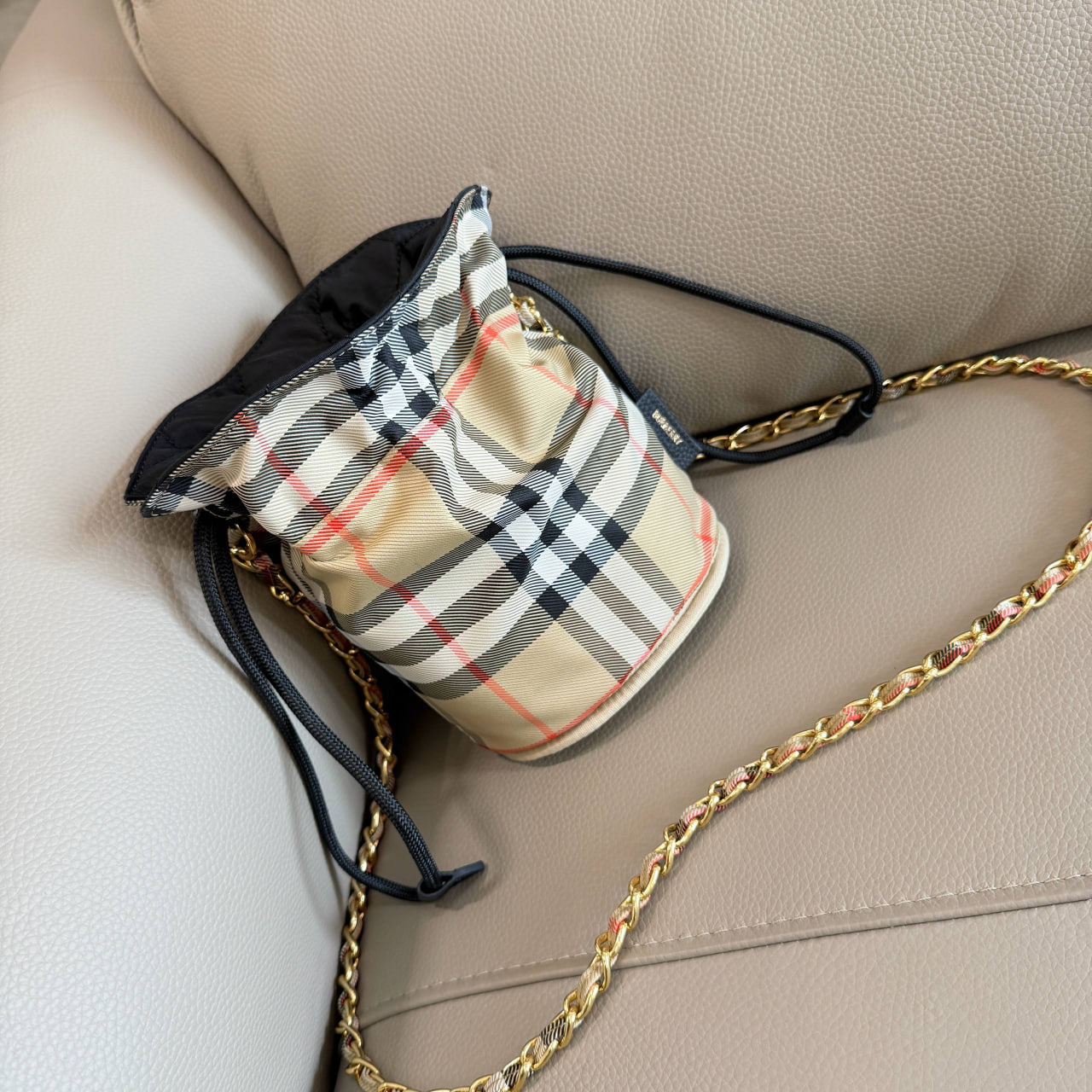 Сумка Burberry 4