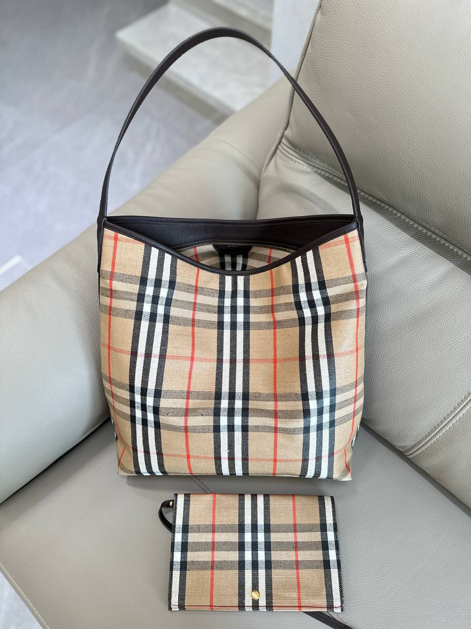 Сумка Burberry 2