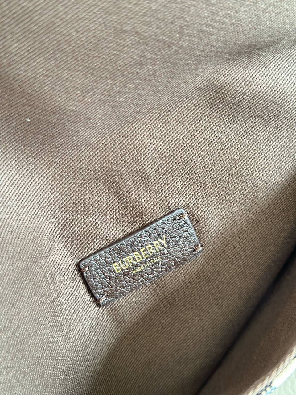 Сумка Burberry 8