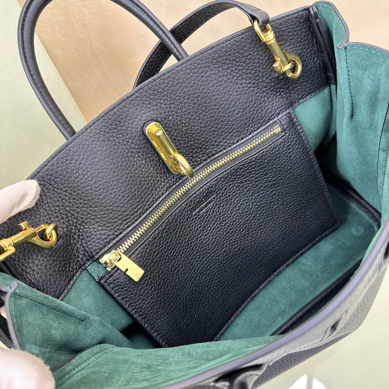 Сумка Burberry 8