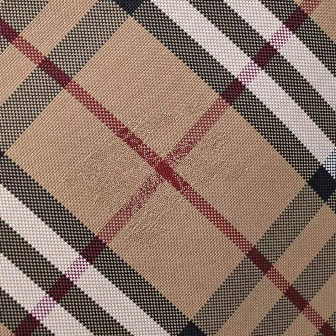Сумка Burberry 3