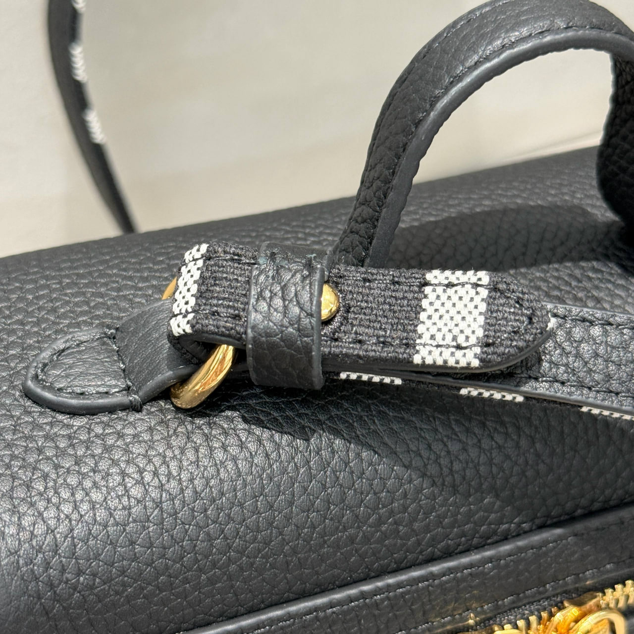Сумка Burberry Bloomsbury Vanity 5