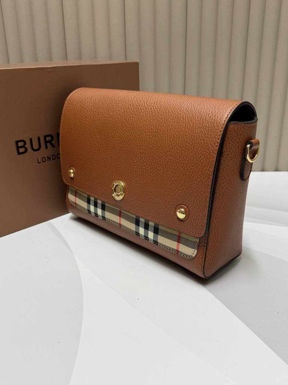 Сумка Burberry 3
