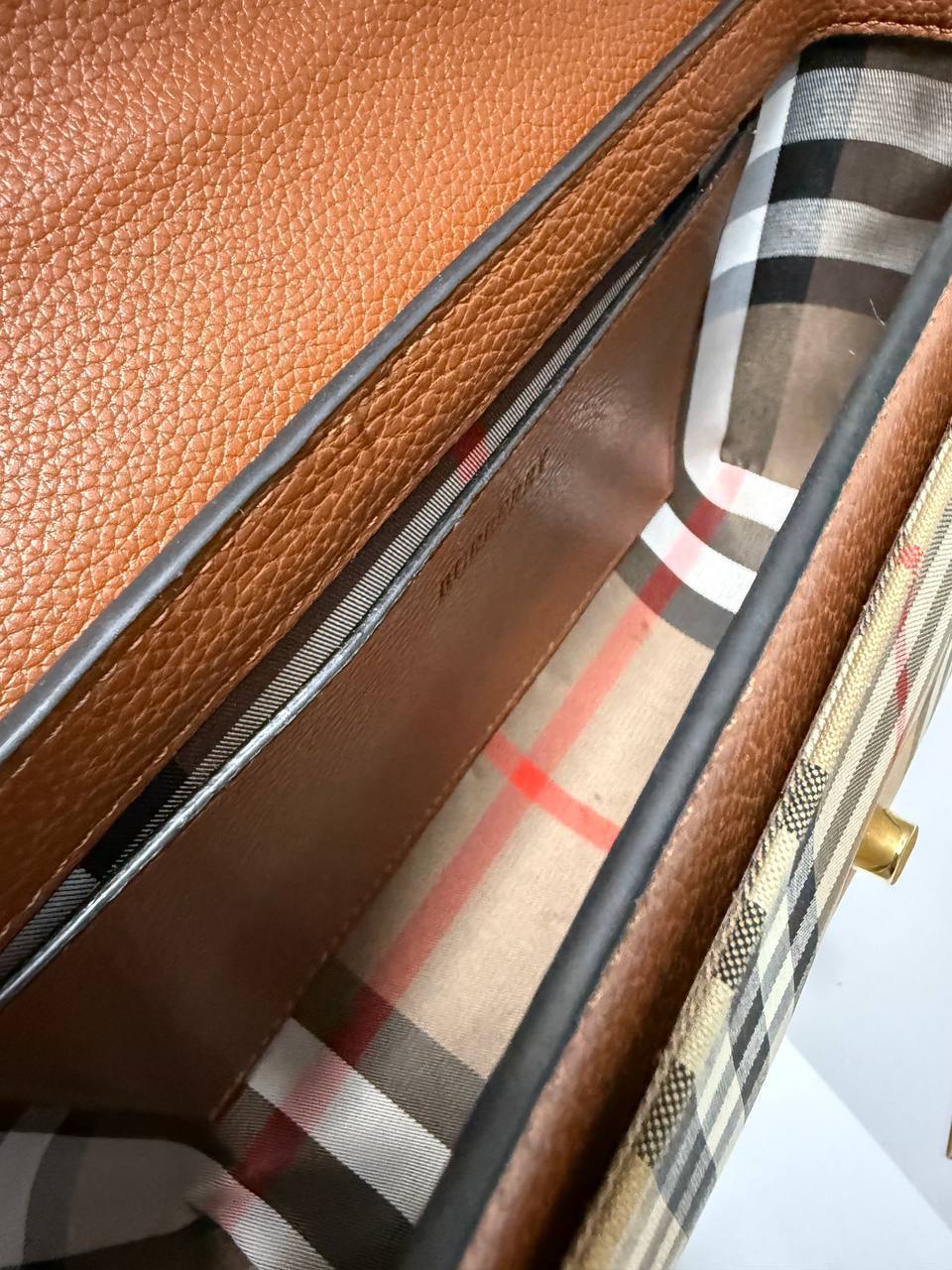 Сумка Burberry 9