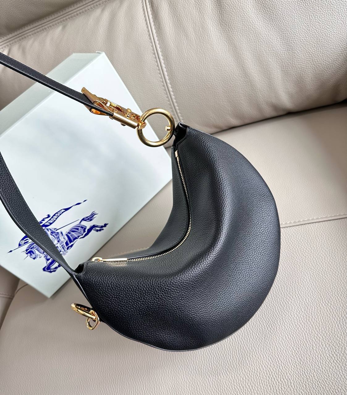 Сумка Burberry 2