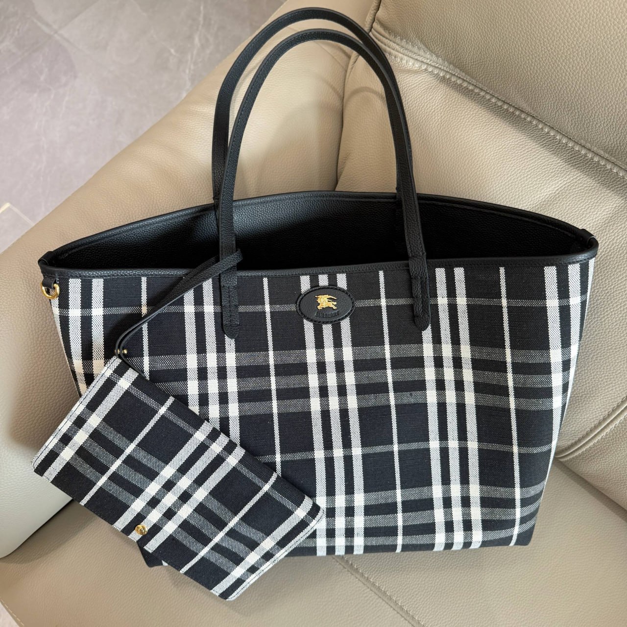 Сумка Burberry Bloomsbury Vanity 3