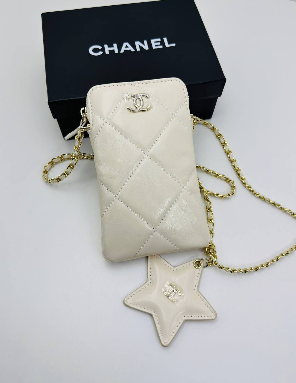 Сумка Chanel 4