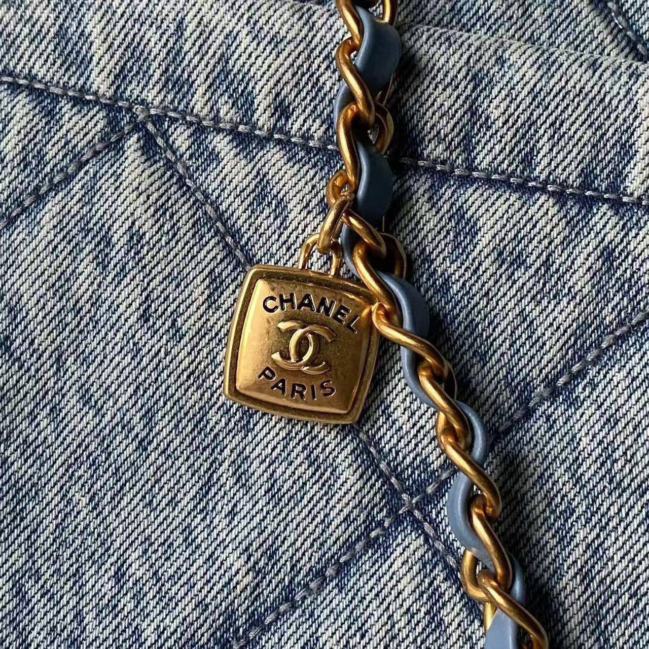 Сумка Chanel 5