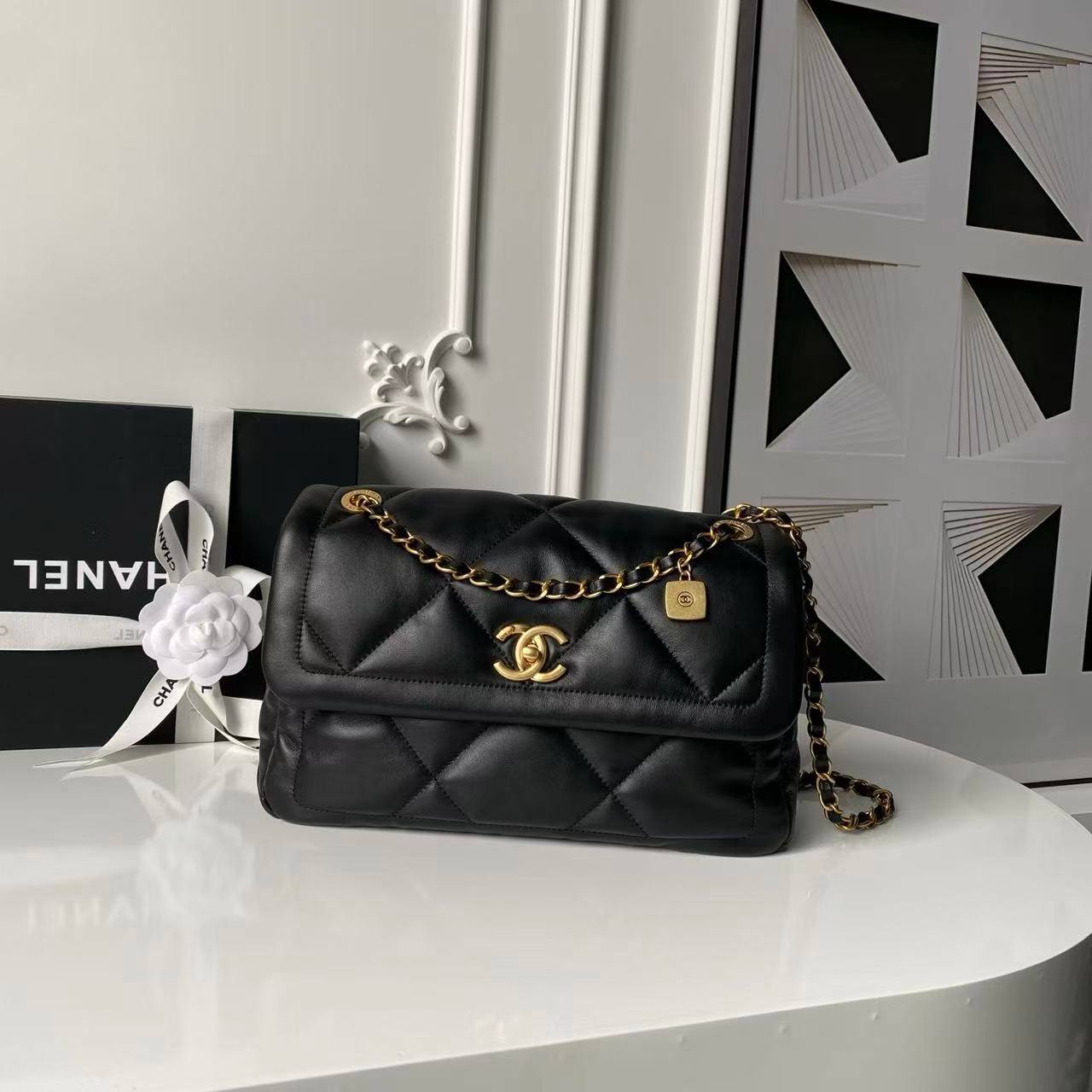 Сумка Chanel 1