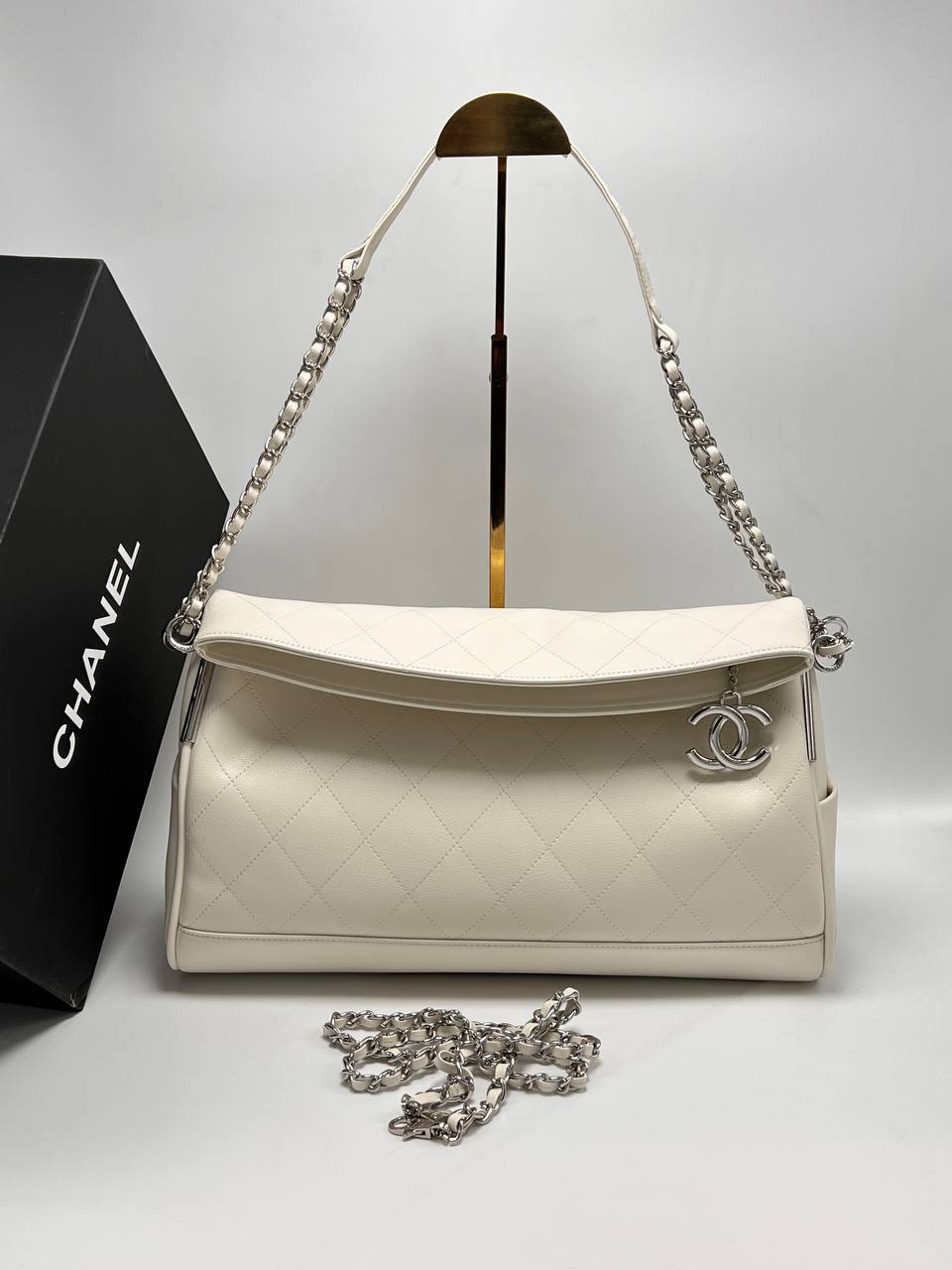 Сумка Chanel 4