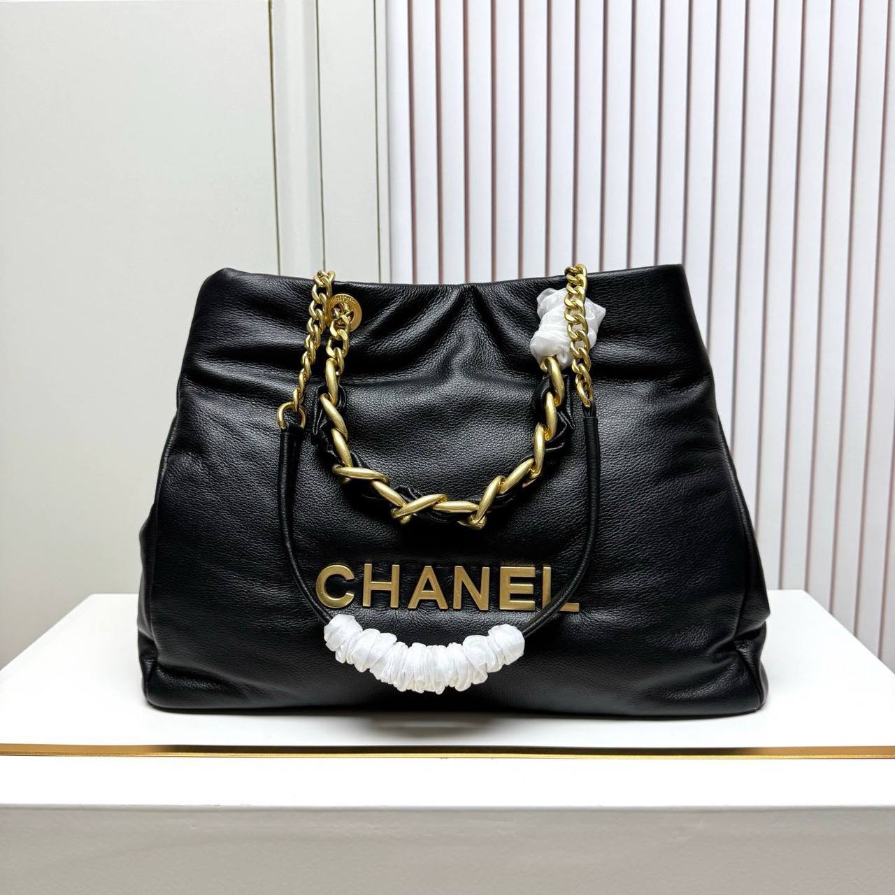 Сумка Chanel 4